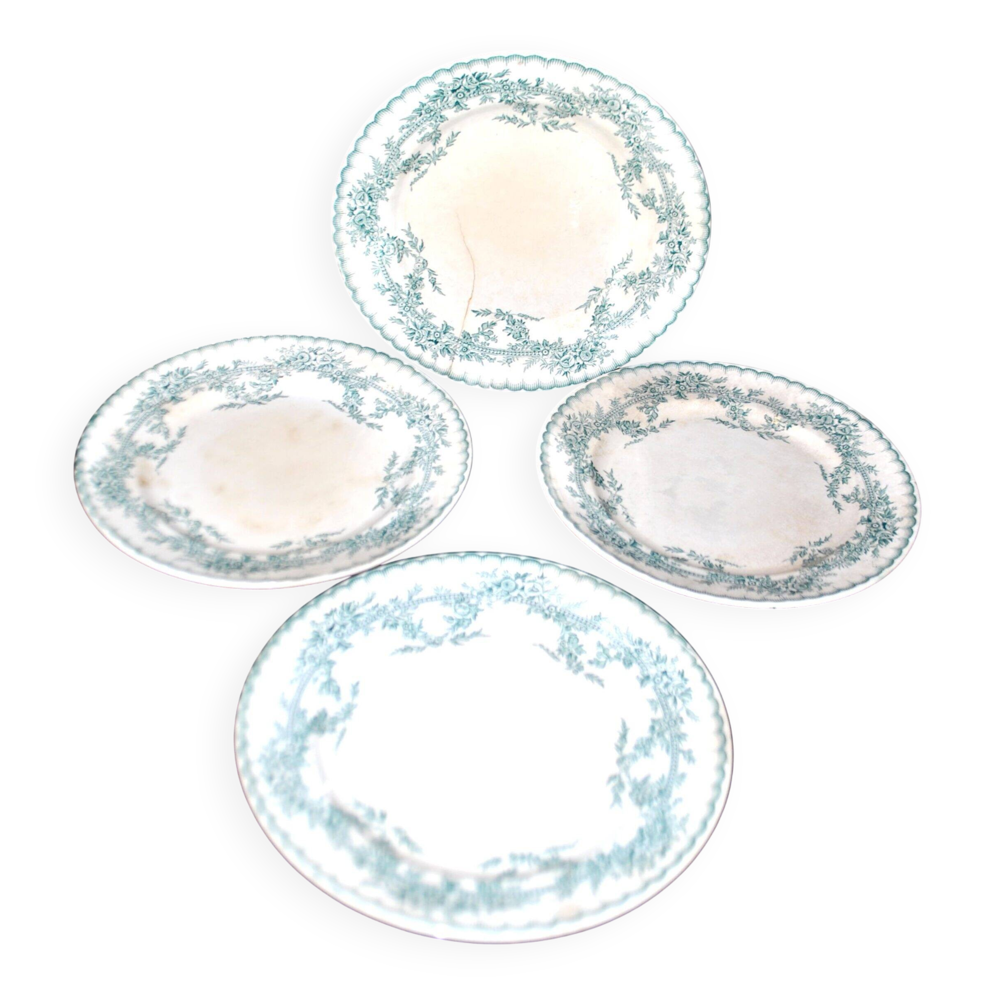 Onnaing Faïencerie set of 4 Coppelia plates with green floral decoration, iron earthenware