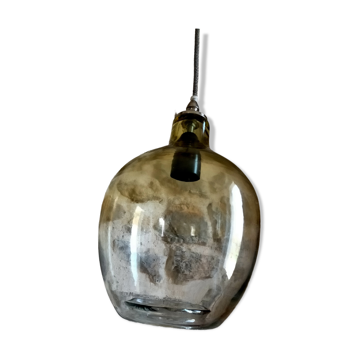 Glass suspension