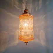 Grande suspension en verre et laiton, type lanterne, 1960