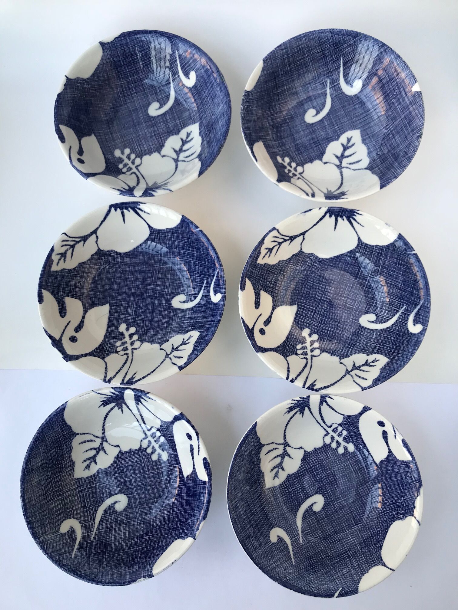 Lot de 6 petites assiettes creuses Tiki