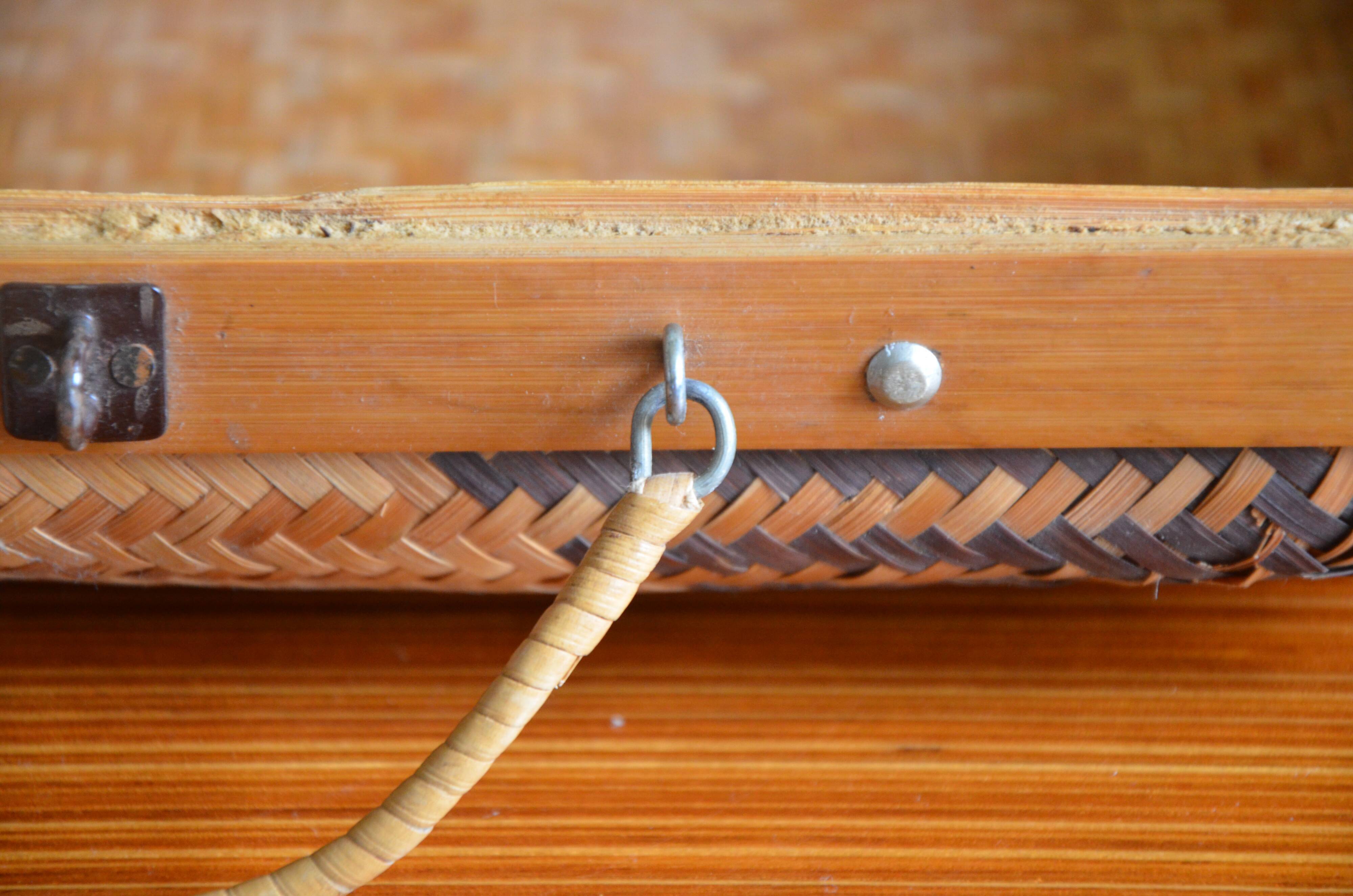 Vintage wicker case