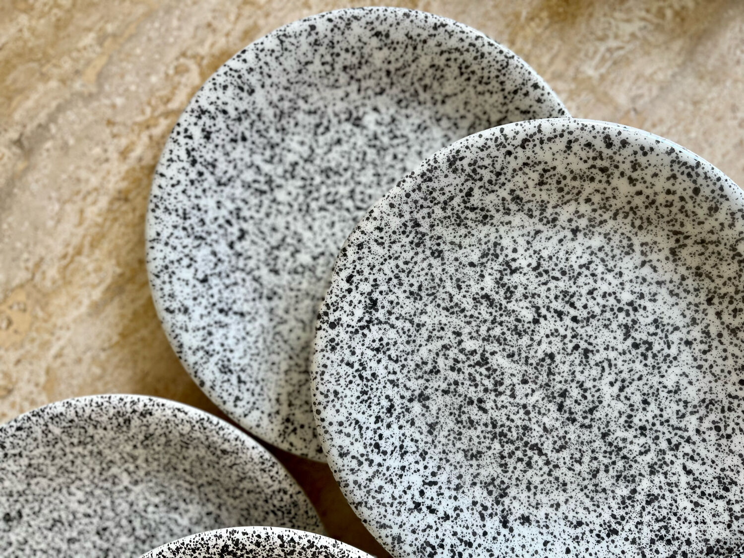 5 dessert plates in speckled Italian ceramic