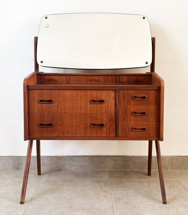 Coiffeuse vintage danoise en teck des années 60 estampillée Ag Spjel Kobber