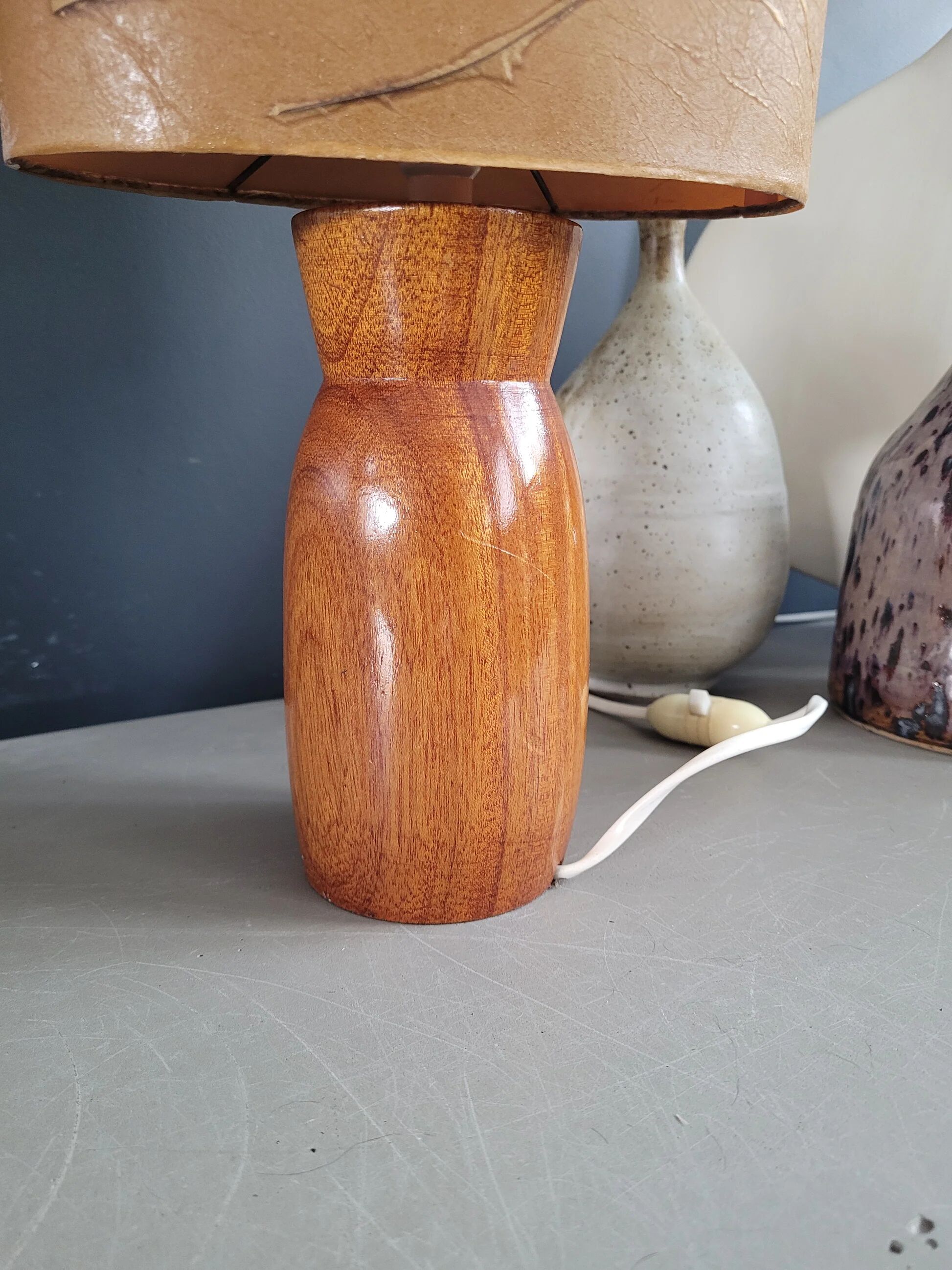 Table lamp with wooden base - dried flowers shade - Ref 1004