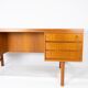 Bureau en teck de design danois des années 1960