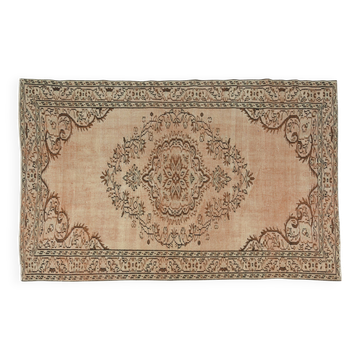 Tapis en laine noué à la main d'Anatolie - 1779