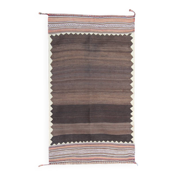 Tapis Kilim tribal, tons brun terreux, laine tissée à plat, 157 x 89 cm
