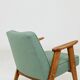 Fauteuil vintage en laine verte et bois de chêne