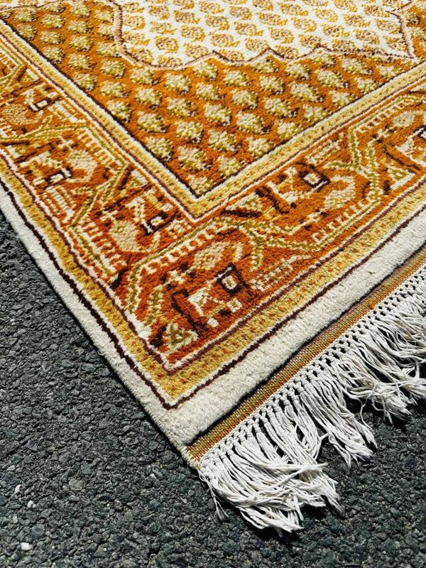 Tapis persan fait main