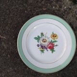 Flowery plates