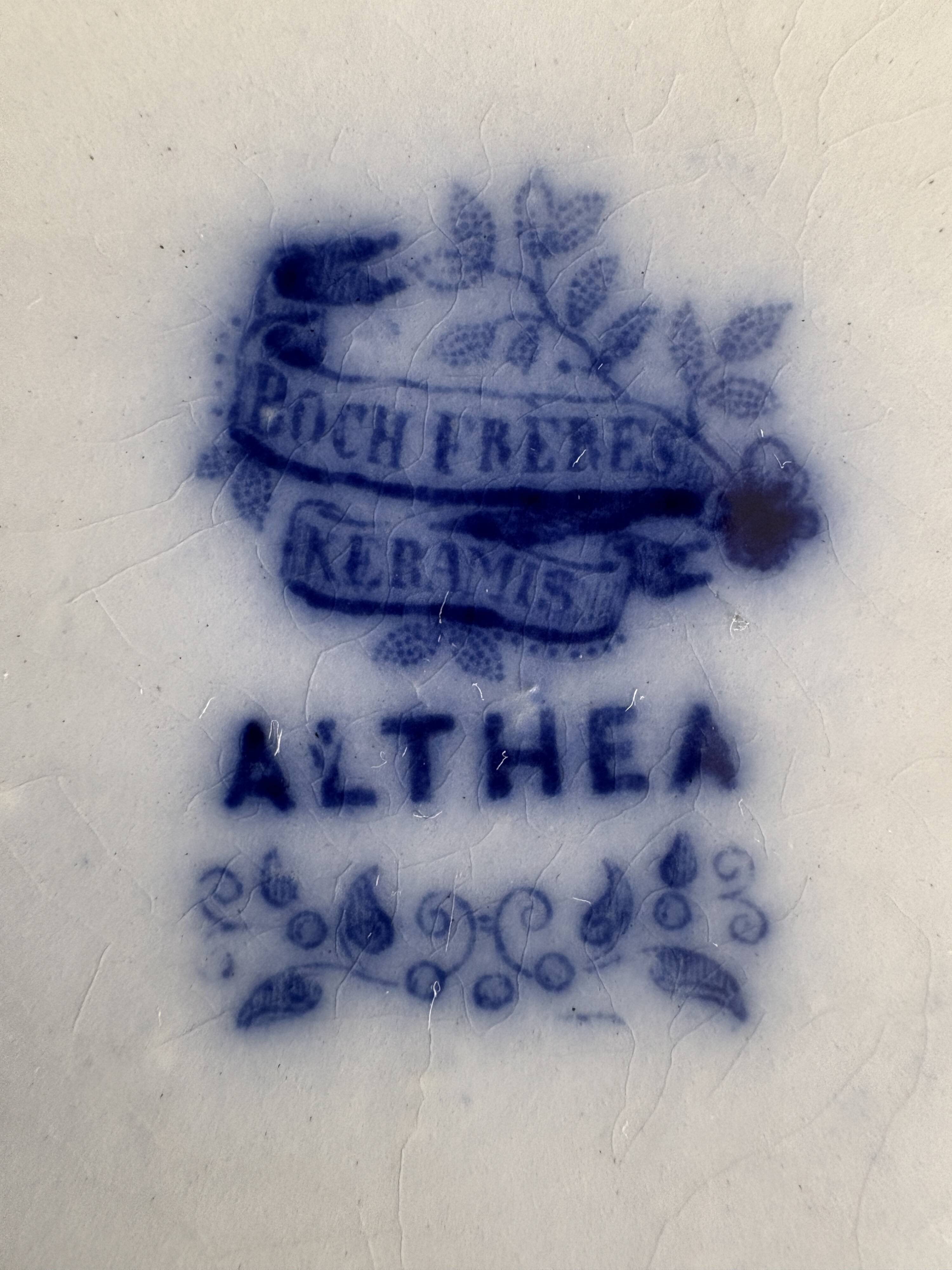 4 assiettes à dessert anciennes Boch Frères Keramis