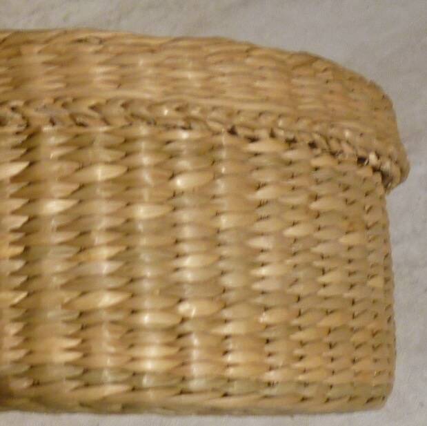10 coasters in their wicker box