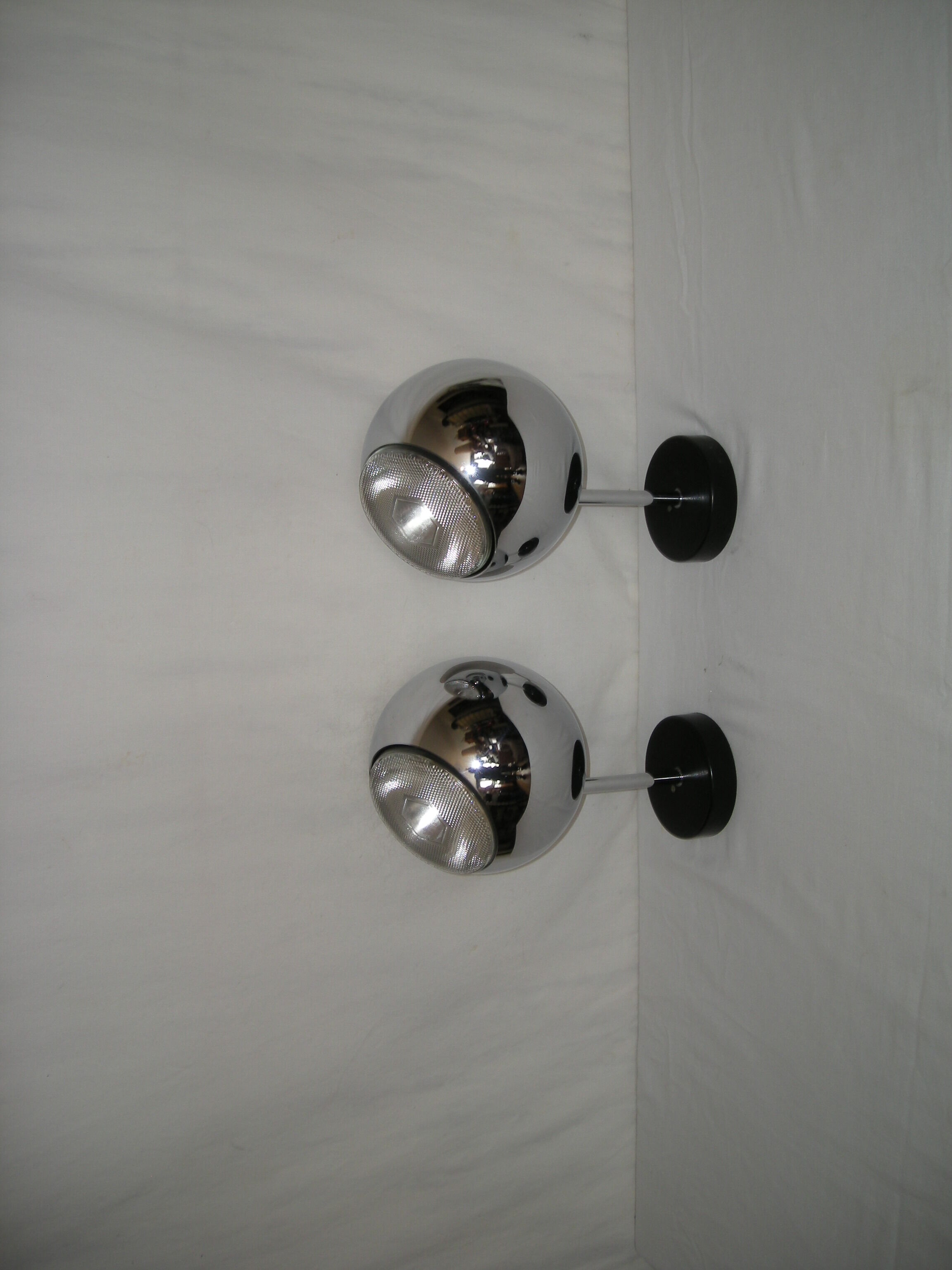 Pair of sconces Eye ball - STaff of the 70s