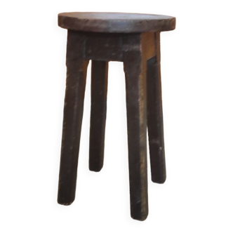 Ancien tabouret de ferme vintage en sapin tripode