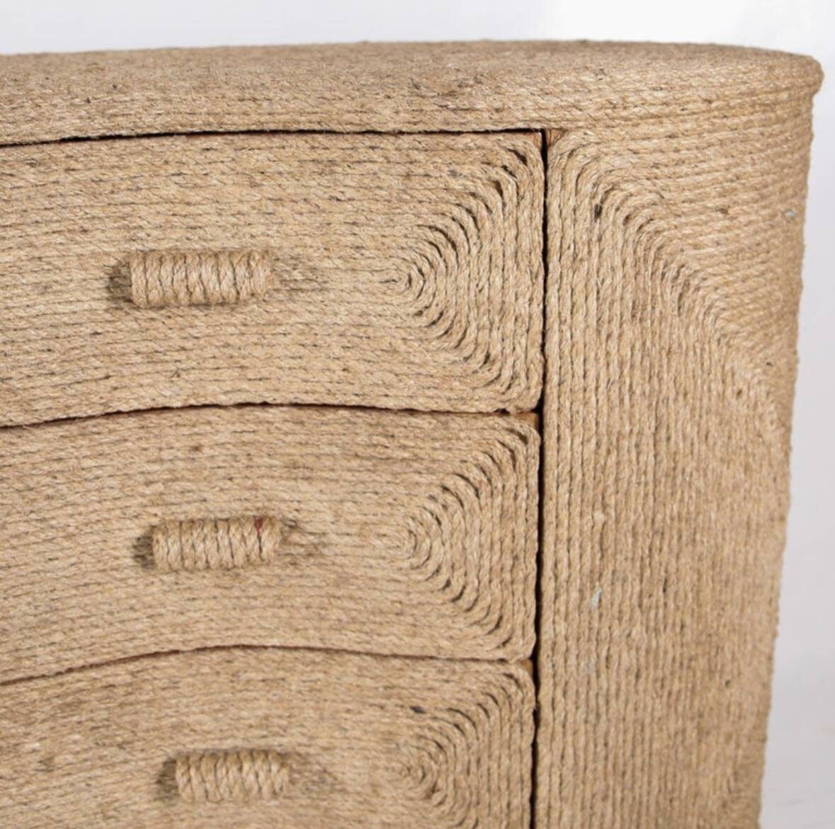 Rope chest of drawers
