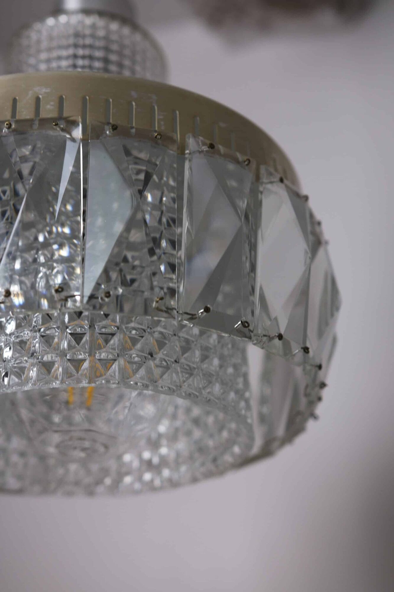 Mid-century chandelier with pendants