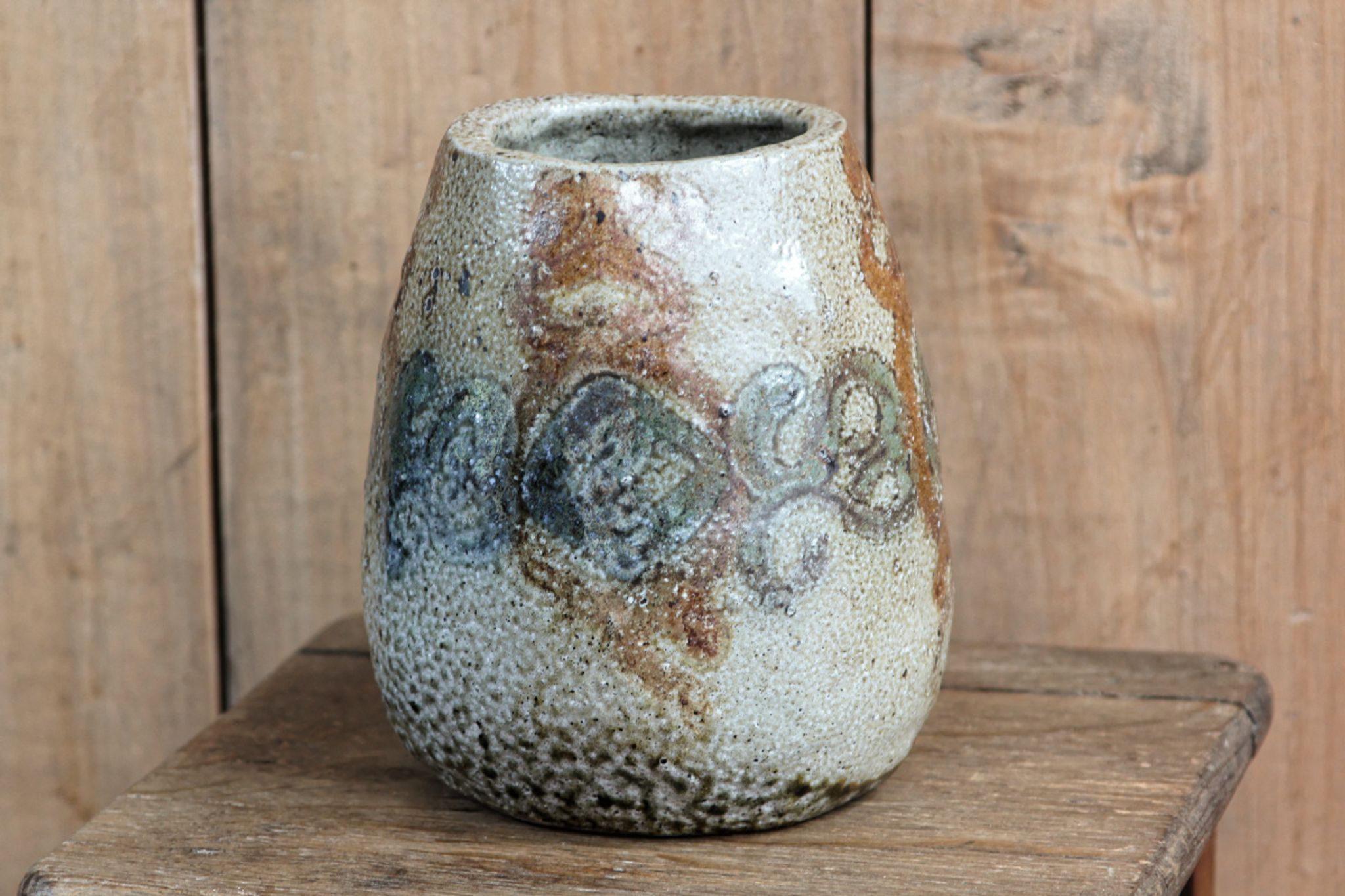 Saltstone vase, Plomelin