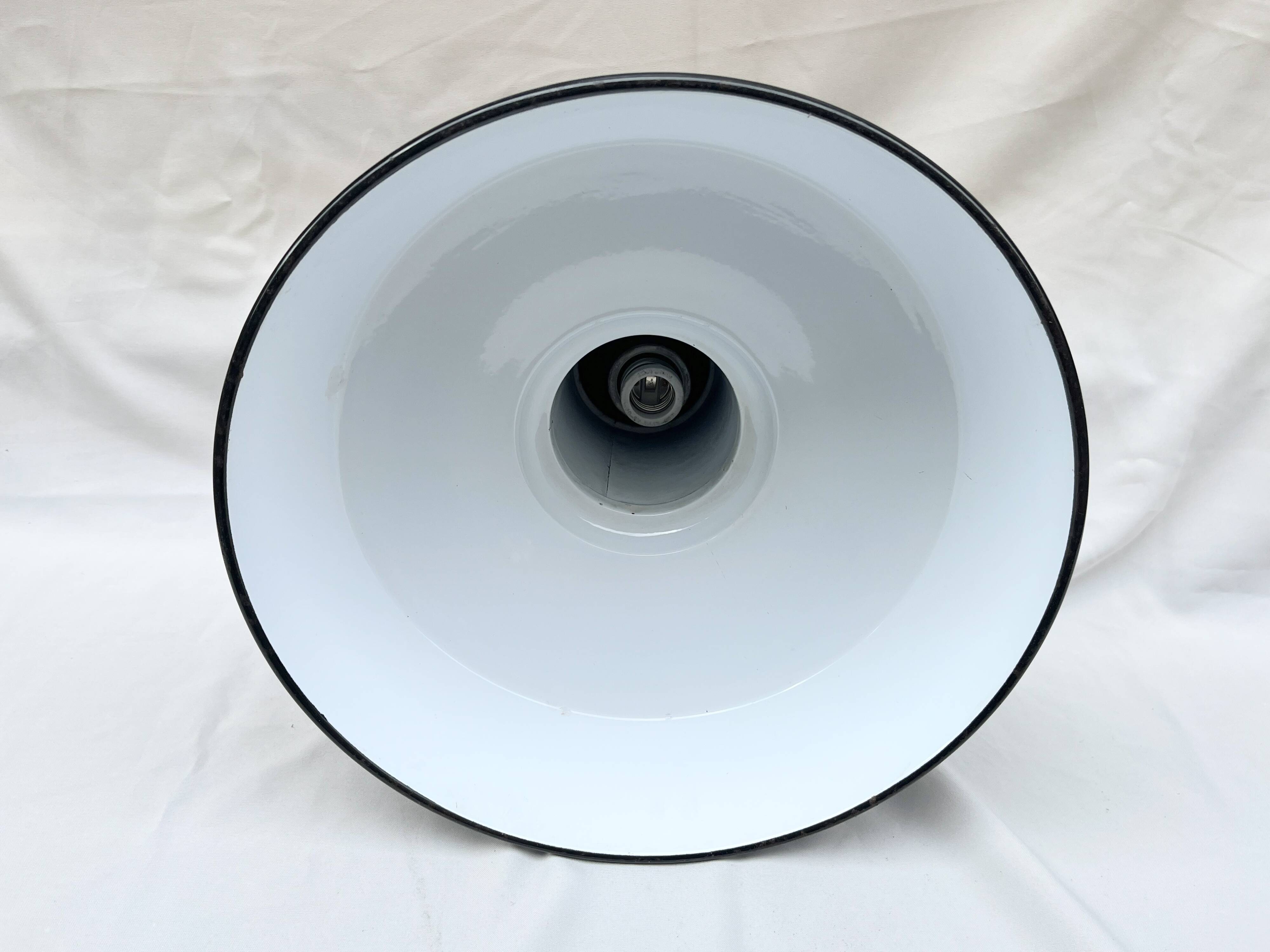 Industrial pendant light in black and white enamelled sheet metal factory bowl