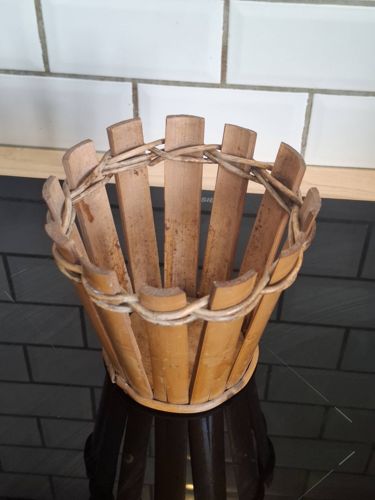 Bamboo cache pot