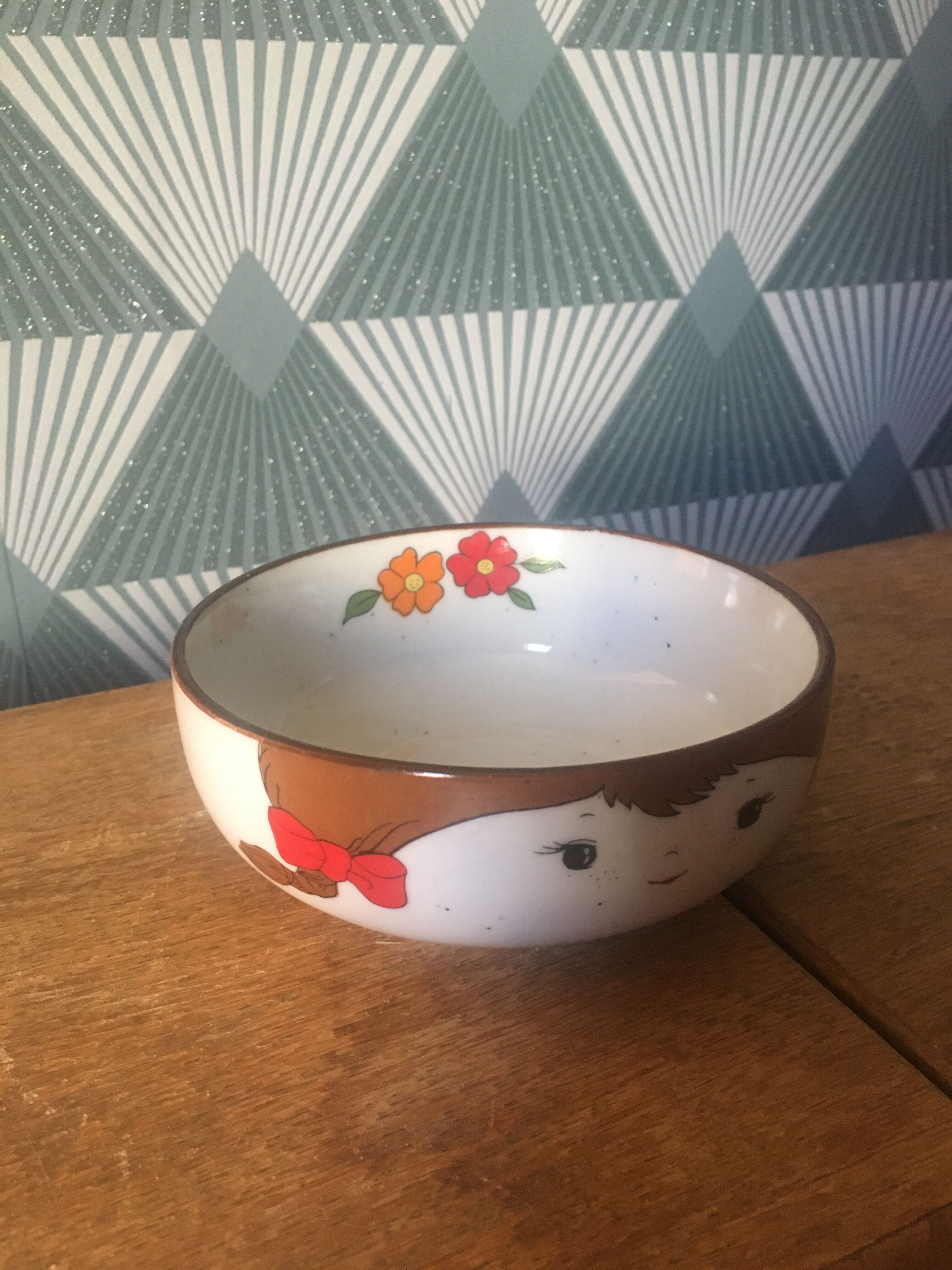 Decorative bowl
