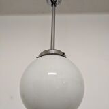 Art Deco ball suspension in opaline