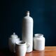 Bouteille en grès gris émaillé