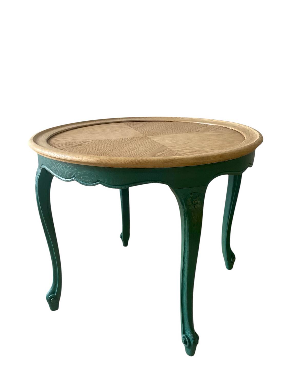 Vintage Louis XV style guéridon in renovated oak.