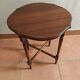 Nesting table set