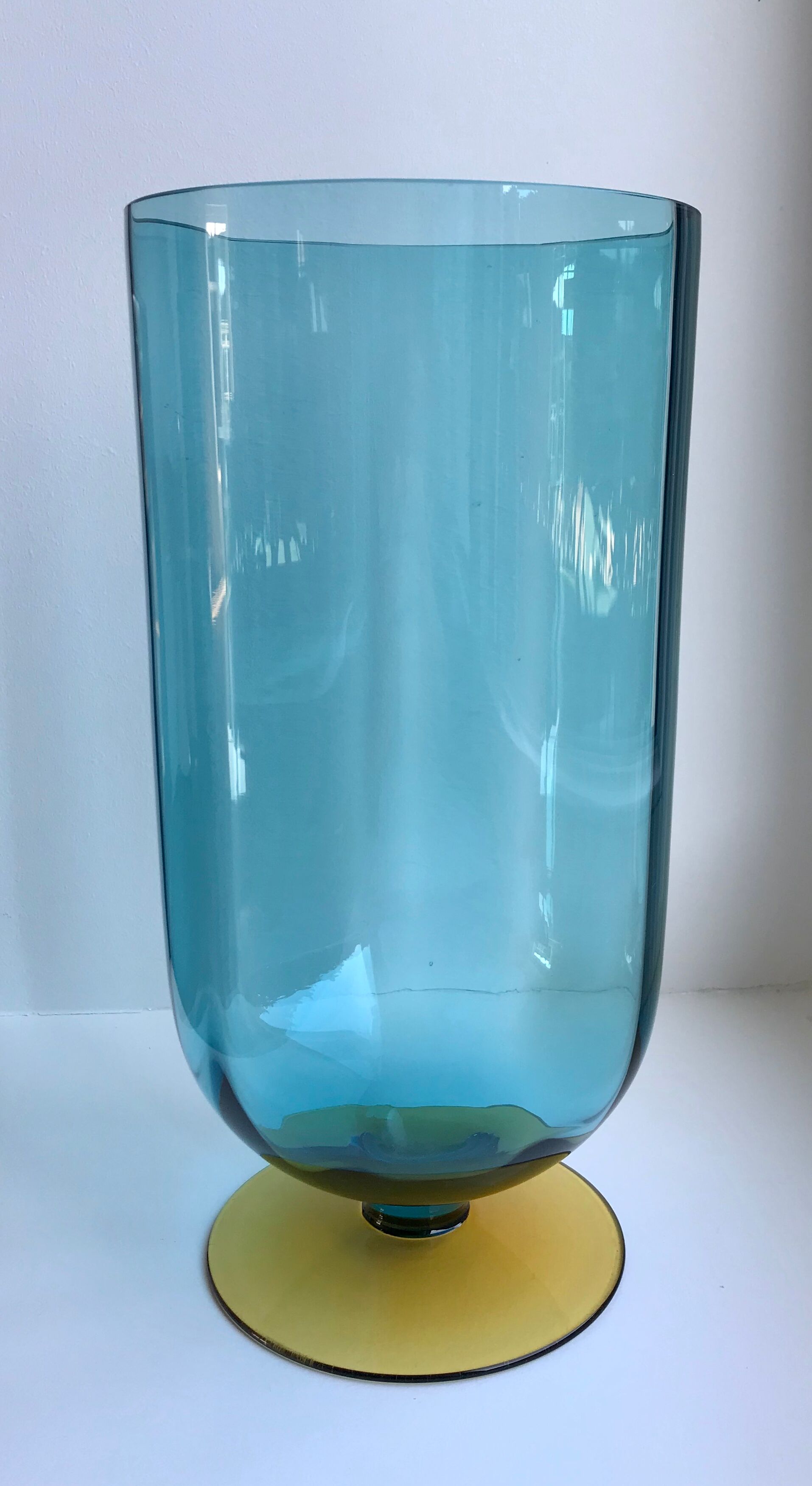 Two-tone blue and amber vase 70s