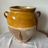 Very large confit pot from the 19th century.