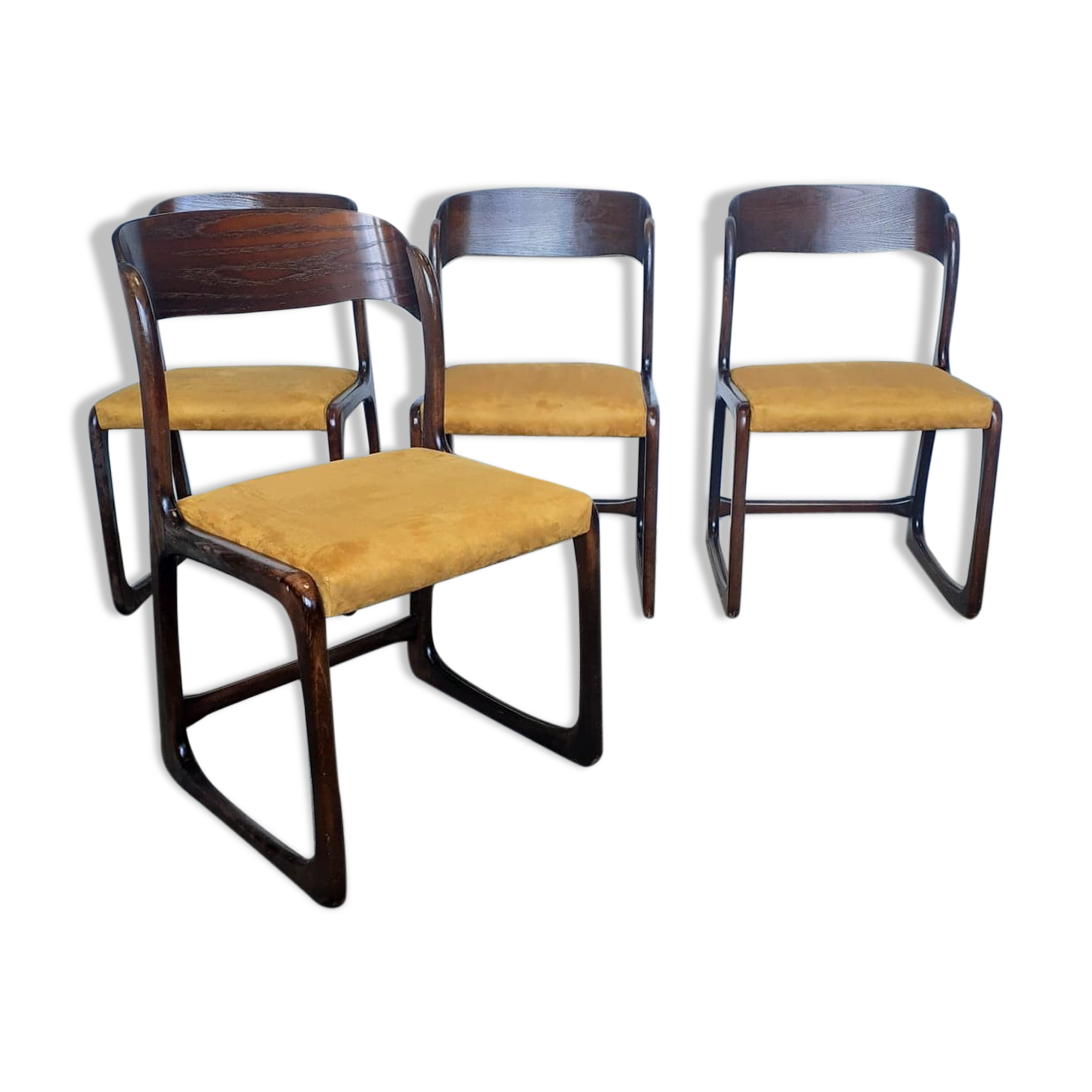 Suite de 4 chaises Baumann Traineau