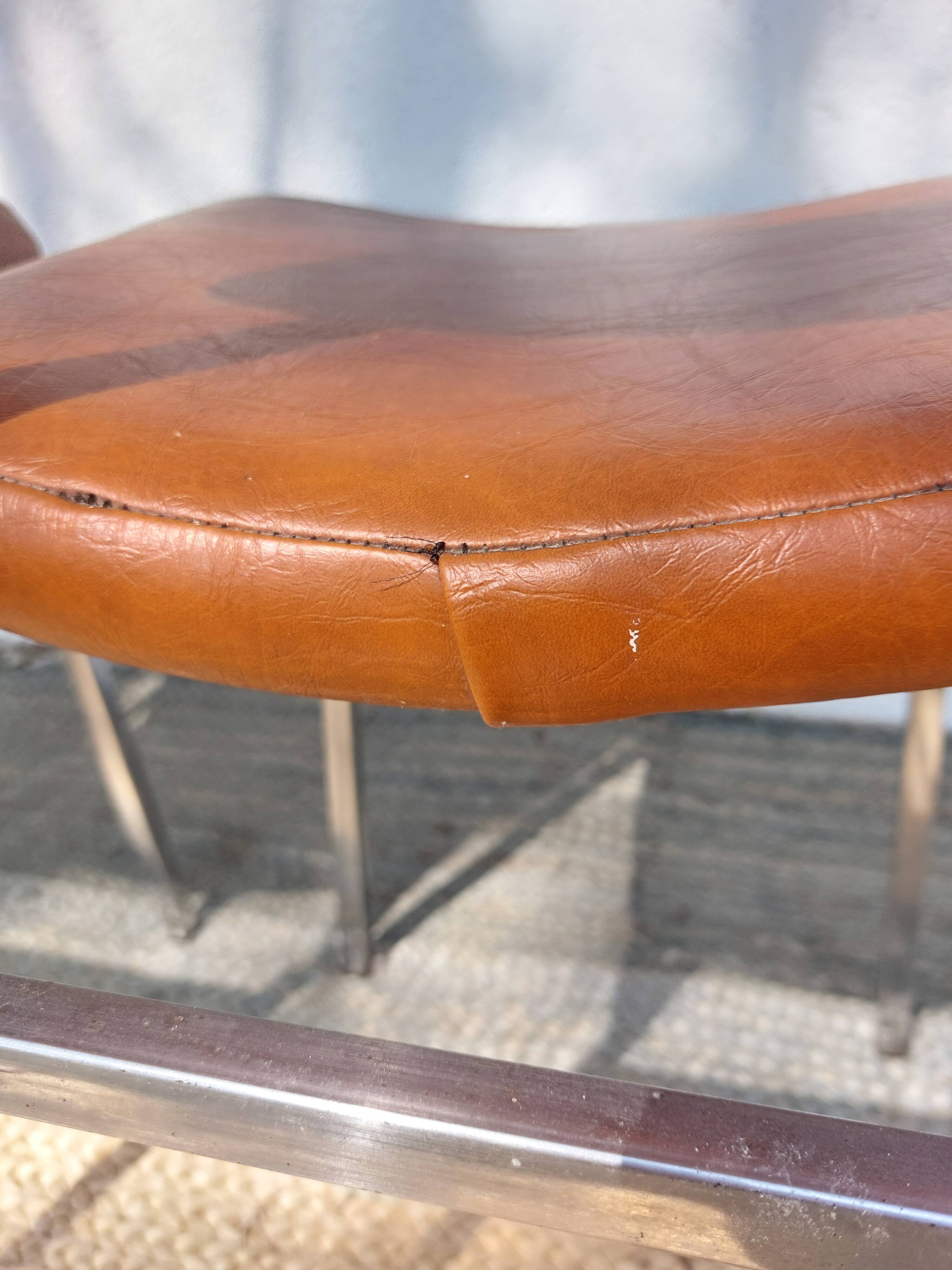 3 stainless steel tube chairs and faux leather, vintage
