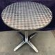 Table de terrasse