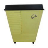 Vintage laundry basket in yellow and black plastic