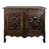 Buffet bas Louis XIII en chêne à pointes de diamant deux portes