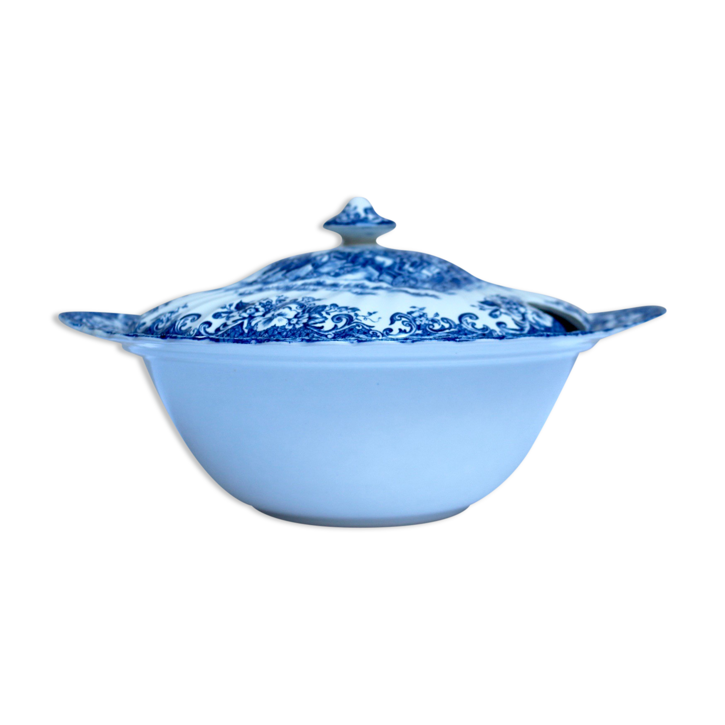 Jonhson Brothers Soup tureen