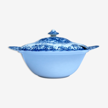 Jonhson Brothers Soup tureen