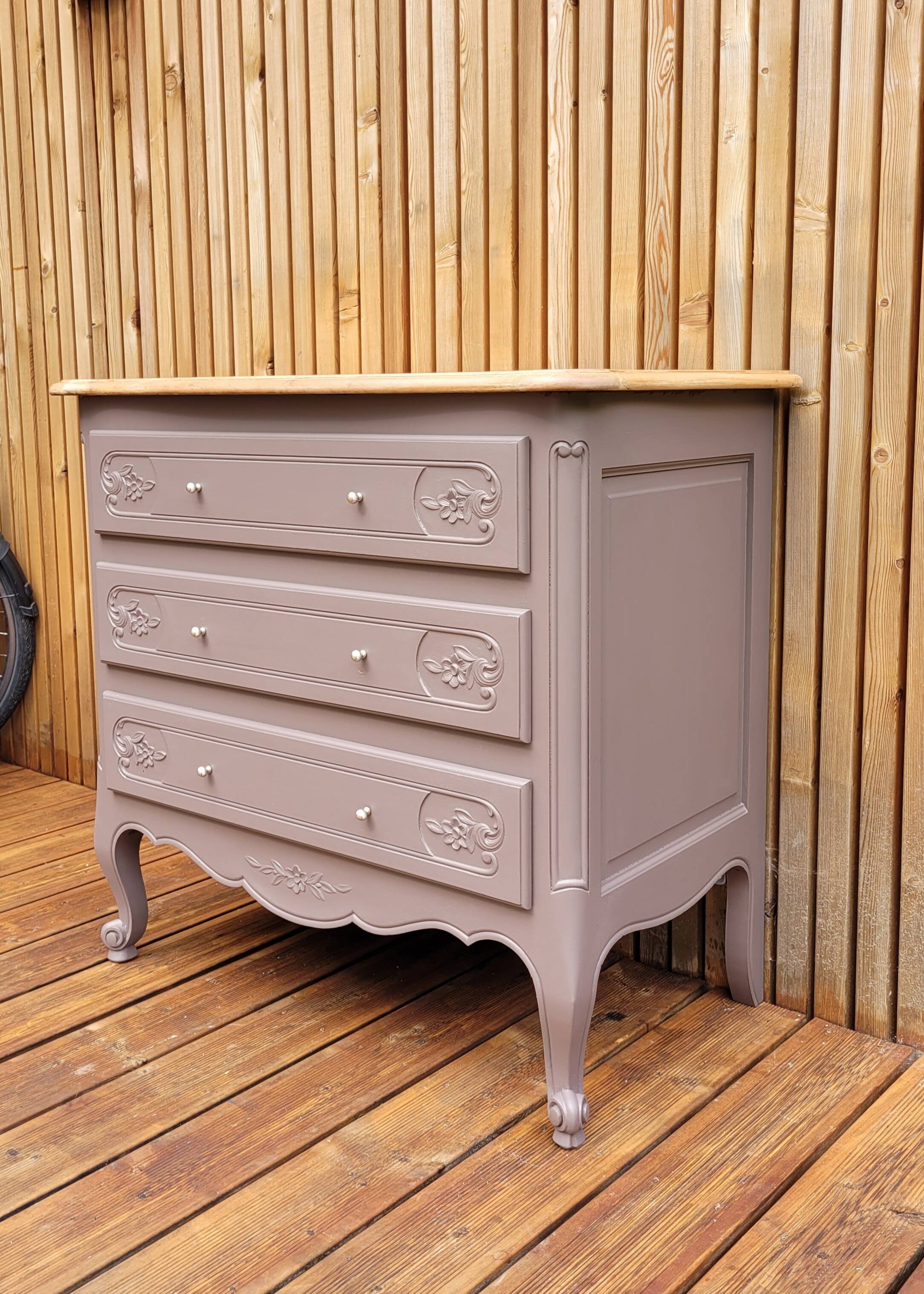 Commode vintage style régence