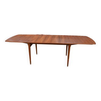 teak table