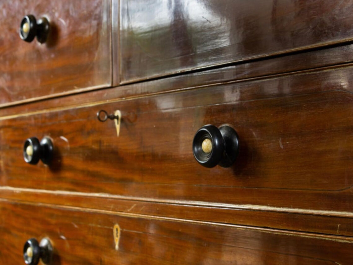 Commode georgian english secretary in mahogany, 1816