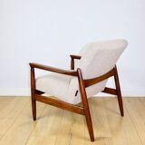 Fauteuil GFM-64, design d'Edmund Homa des années 70, bouclé beige - 2 pièces disponibles