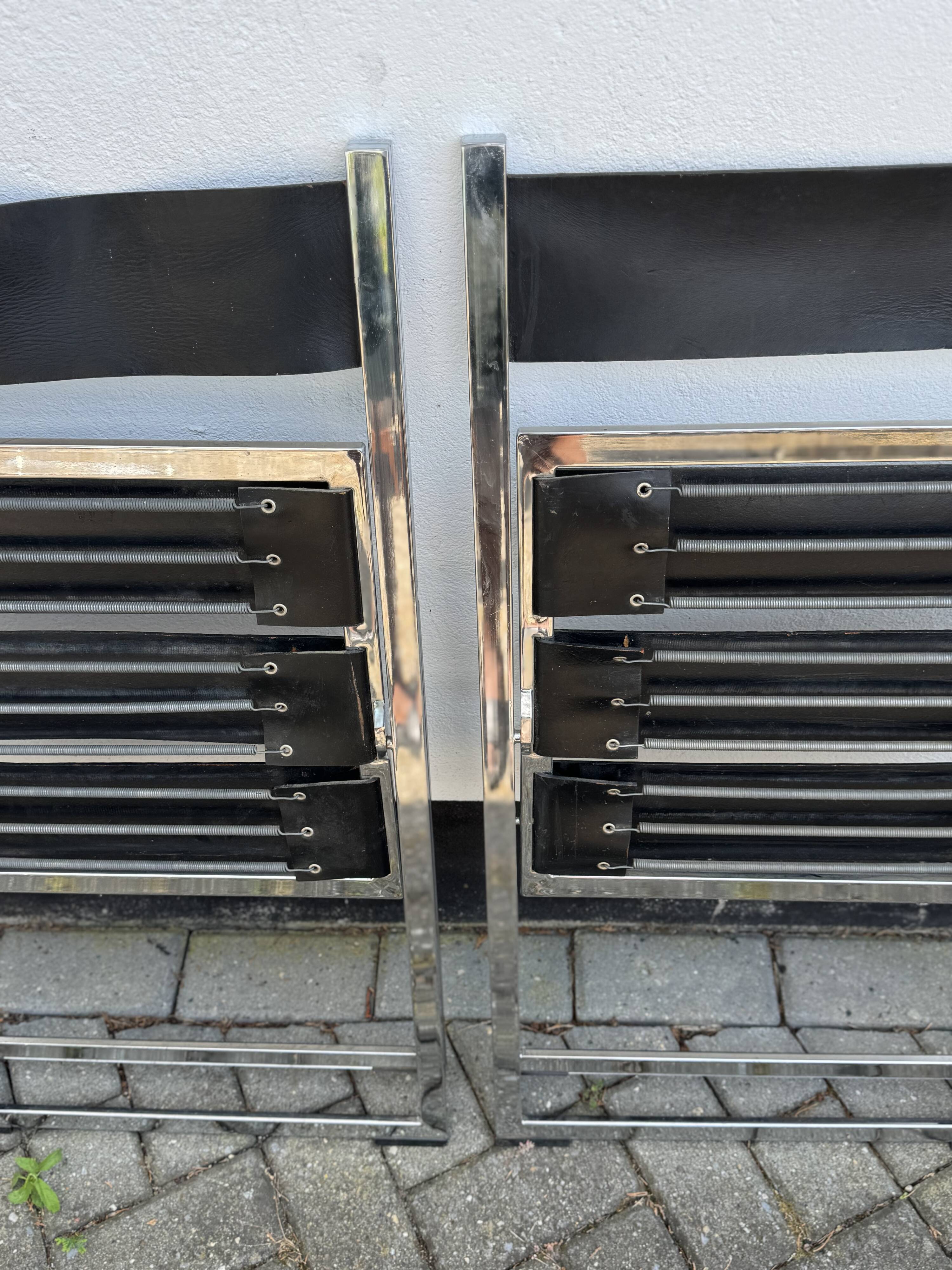 Pair of Vono Foldable Chairs by Interlubke