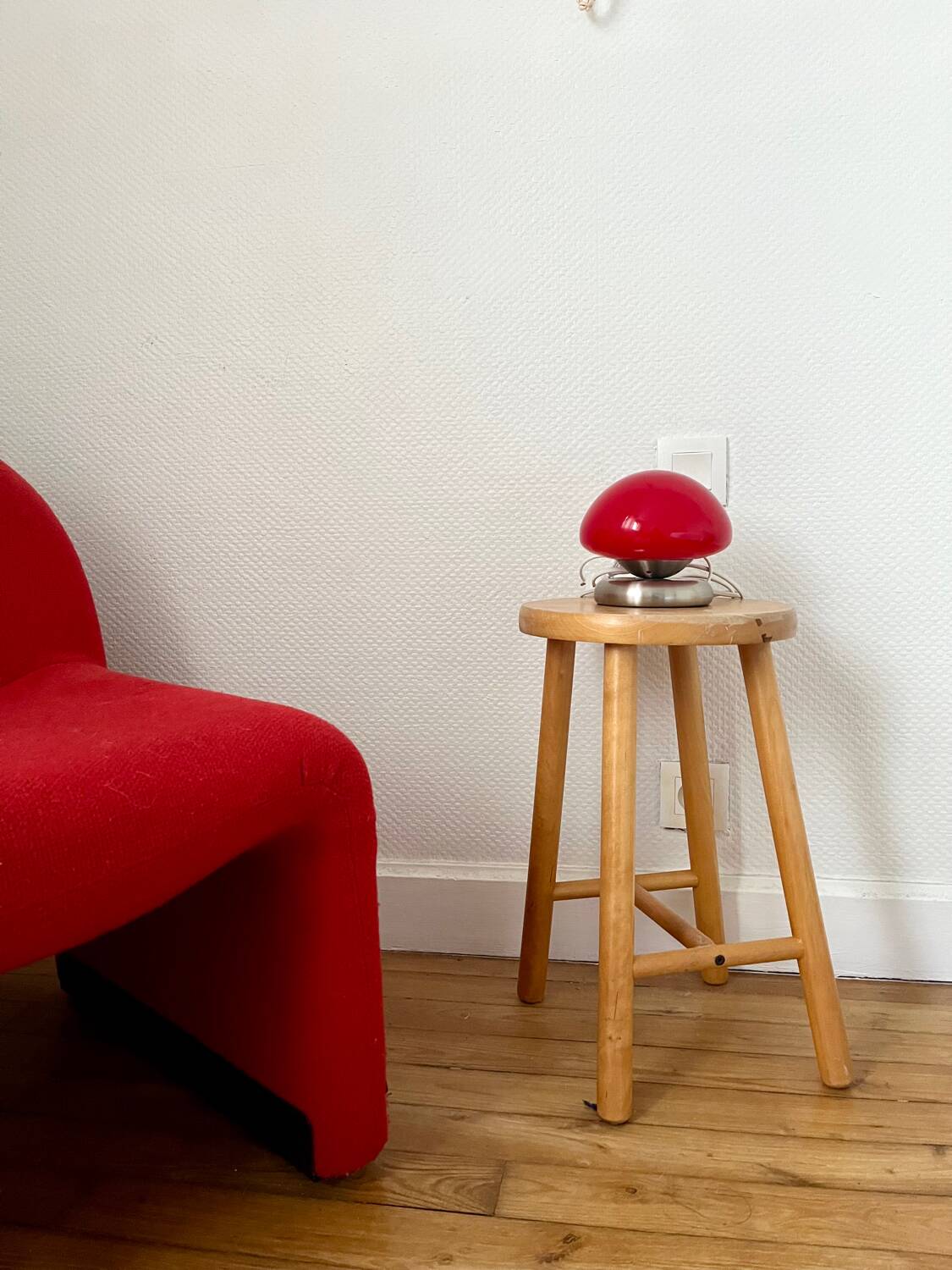 Vintage UFO touch mushroom lamp