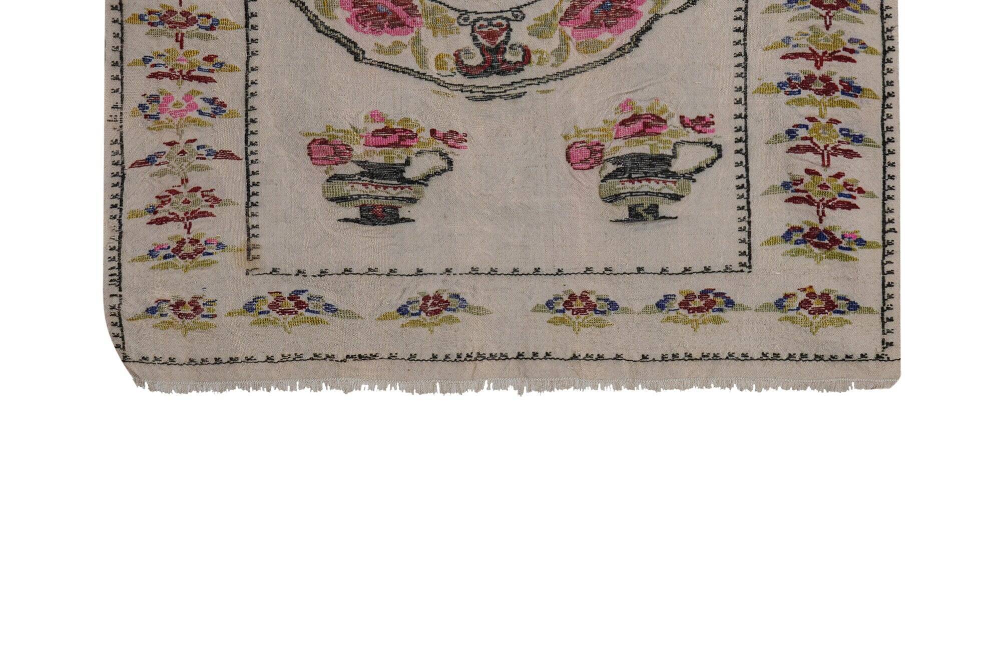 Vintage Turkish kilim, handwoven, 90x104 cm.