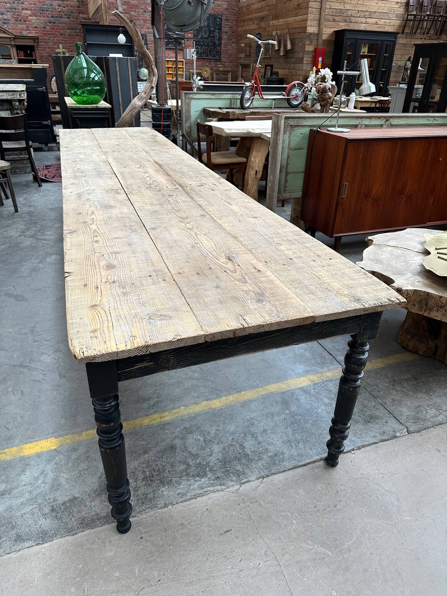 Huge tavern table
