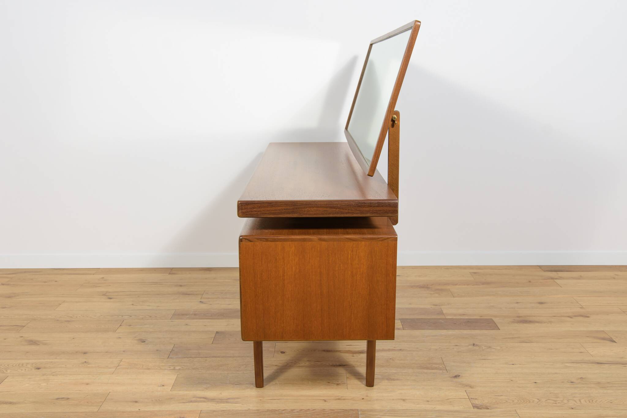 Mid-Century Dressing Table by Victor Wilkins for G-Plan, 1960s