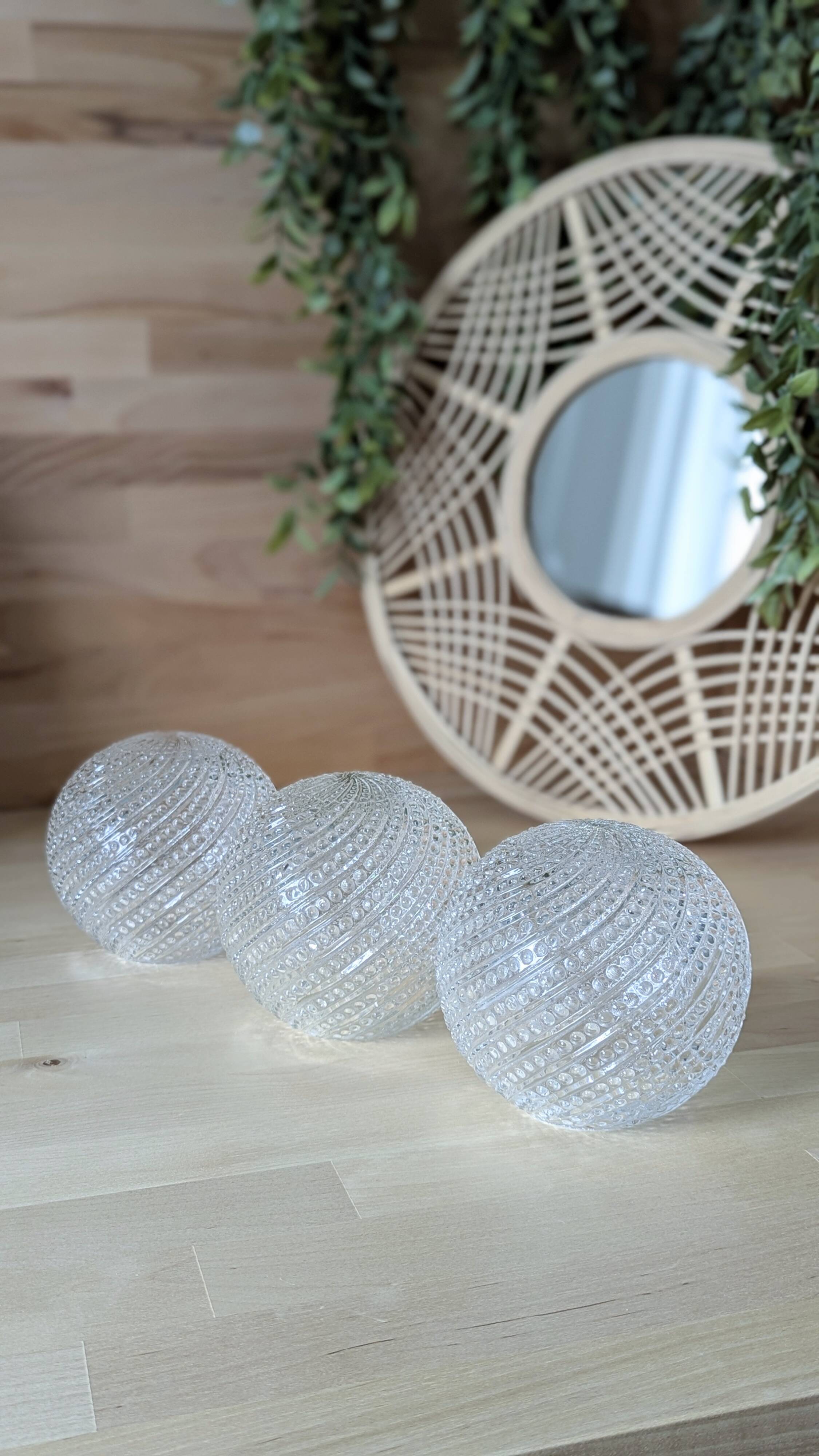 Set of 3 antique globes (L-0238)