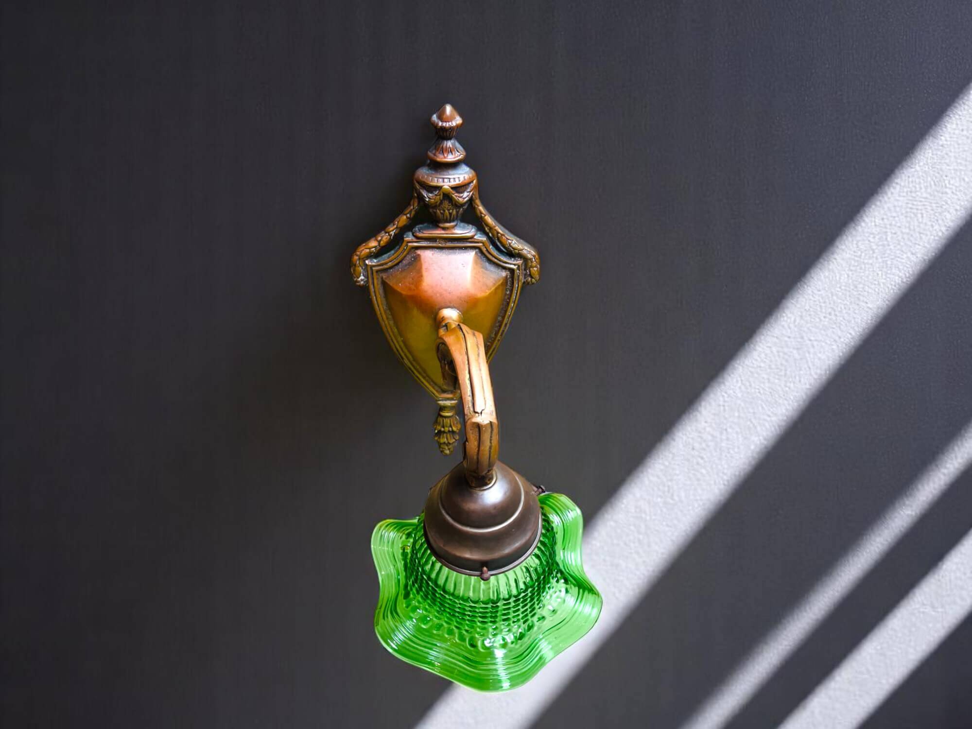 Green glass tulip brass wall sconce light