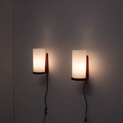 Paire de appliques en teck et acrylique par Luxus, Suède
