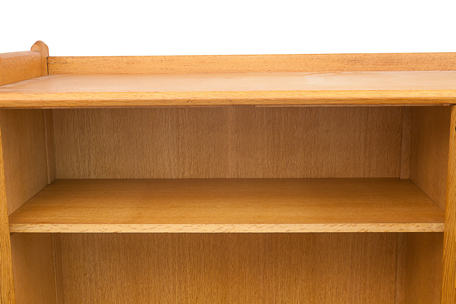 Guillerme and Chambron wardrobe